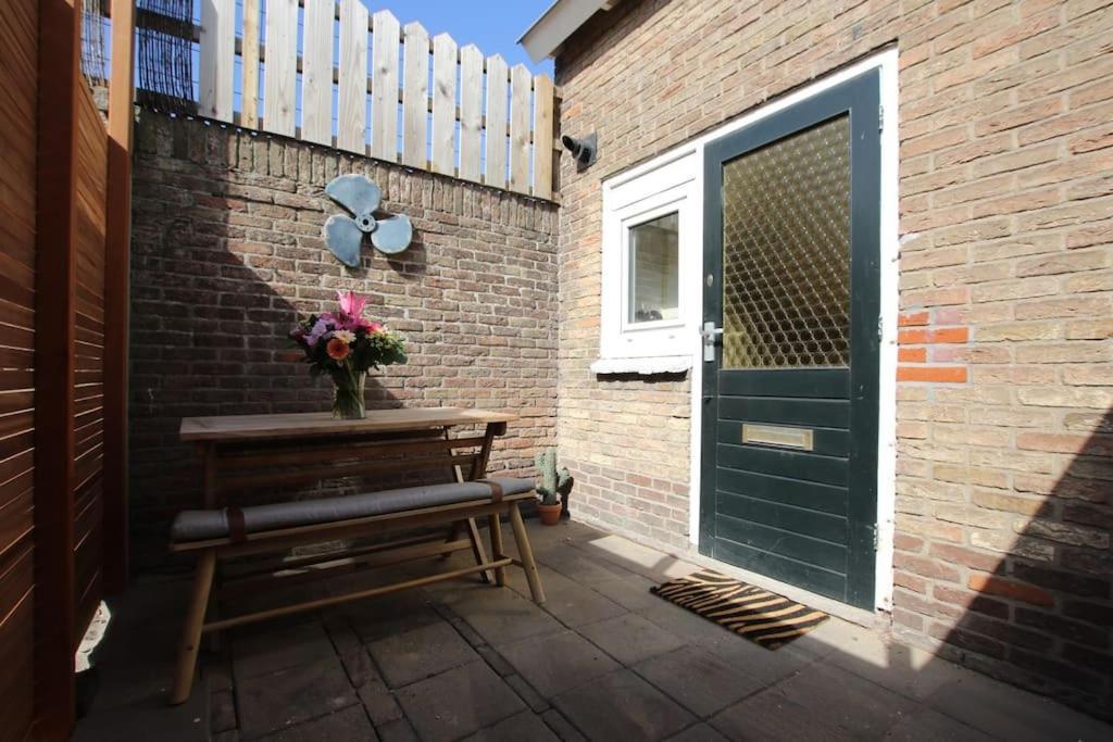 נורדוויק Zomerhuis Benita'S Met Parkeer Plaats מראה חיצוני תמונה